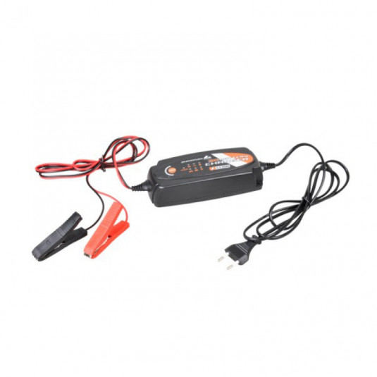 Inteligentní nabíječka 12V baterií 5A – Automax Smart 5AMP pro bezpečné nabíjení a údržbu