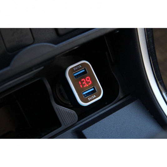 Amio TEST-04 – Autonabíječka s 2x USB a voltmetrem pro 12V a 24V palubní síť - Obrázek 3