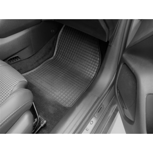 Pryžové rohože na míru pro PEUGEOT e-2008 od 2020 | Rigum | Klasické gumové podlahy - Obrázek 2