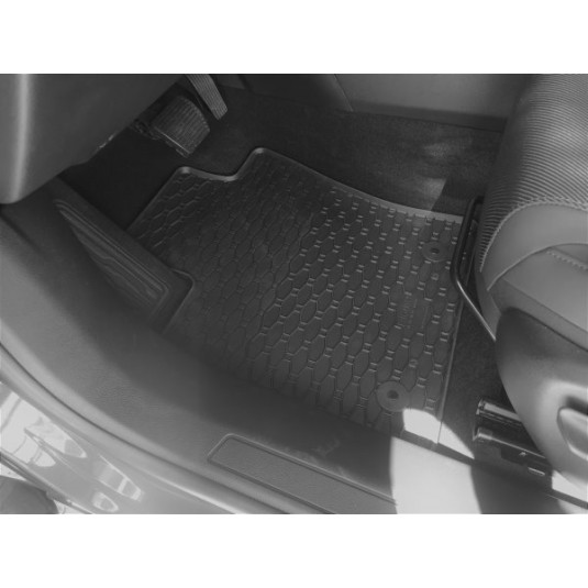 Pryžové rohože na míru pro ALFA ROMEO Tonale PHEV (od 2022) – Rigum - Obrázek 2