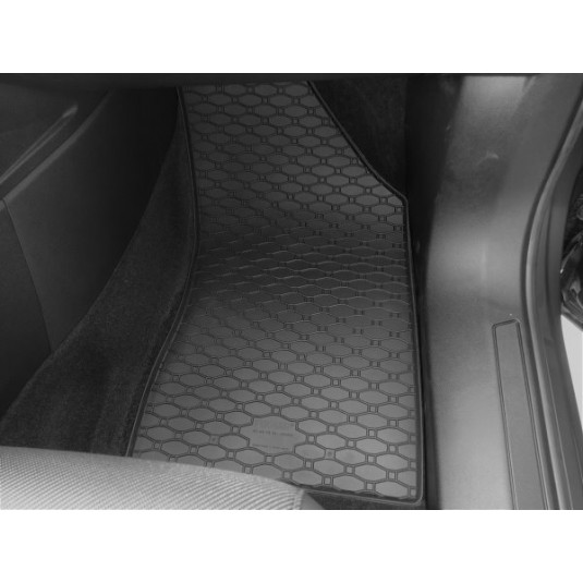 Pryžové rohože na míru pro ALFA ROMEO Tonale PHEV (od 2022) – Rigum - Obrázek 3