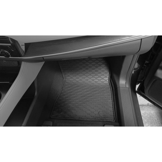 Gumové rohože na míru pro Nissan X-Trail e-POWER (od 2023) | Rigum - Obrázek 3