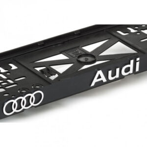3D podložka pod SPZ s logem AUDI – černá s chromovým nápisem